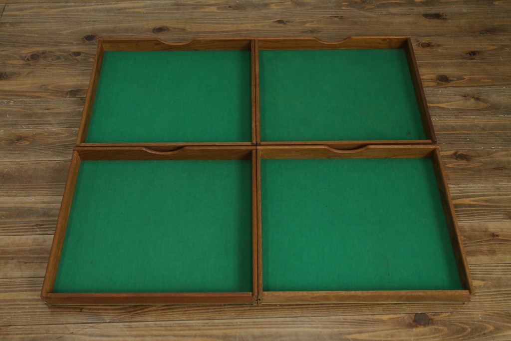 デンマークヴィンテージ　H.P. Hansen(H.P.ハンセン)　チーク材　柔らかな曲線が美しいサイドボード　(R-085270)