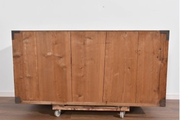 和製アンティーク　明治大正期　杉材　漆塗り　金具装飾が映える佐渡箪笥ローチェスト　(R-085272)