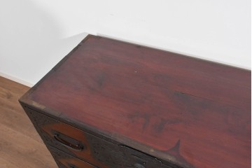 和製アンティーク　明治大正期　杉材　縁起物をあしらった金具が魅力的な佐渡箪笥ローチェスト　(R-085273)