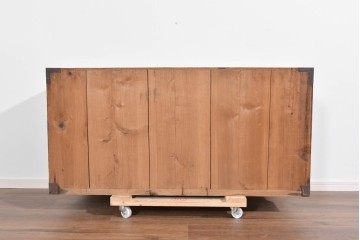 和製アンティーク　明治大正期　杉材　縁起物をあしらった金具が魅力的な佐渡箪笥ローチェスト　(R-085273)