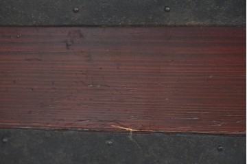 和製アンティーク　明治大正期　杉材　縁起物をあしらった金具が魅力的な佐渡箪笥ローチェスト　(R-085273)