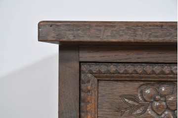 和製ヴィンテージ　神戸洋家具　ナラ材　豊かな木目と花の彫刻が調和するデスク　(R-085275)