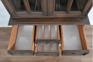 和製ヴィンテージ　永田良介商店　格子ガラスと立体装飾の美しい食器棚　(R-085277)