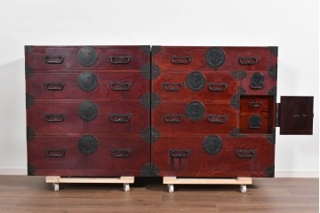 和製アンティーク　明治大正期　前面欅(ケヤキ)材　重厚な金具に木肌の美しさが映える合わせ一間の仙台箪笥　(R-085279)