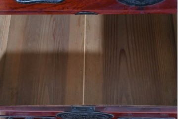 和製アンティーク　明治大正期　前面欅(ケヤキ)材　重厚な金具に木肌の美しさが映える合わせ一間の仙台箪笥　(R-085279)