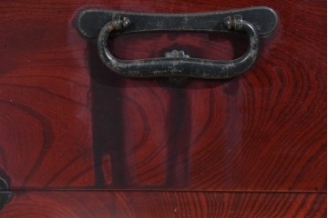 和製アンティーク　明治大正期　前面欅(ケヤキ)材　重厚な金具に木肌の美しさが映える合わせ一間の仙台箪笥　(R-085279)