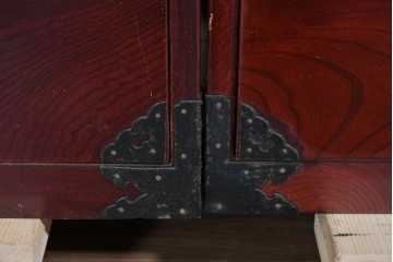 和製アンティーク　明治大正期　前面欅(ケヤキ)材　重厚な金具に木肌の美しさが映える合わせ一間の仙台箪笥　(R-085279)