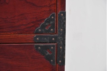 和製アンティーク　明治大正期　前面欅(ケヤキ)材　端正な金具意匠と美しい木目が魅力の仙台箪笥　(R-085280)