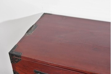 和製アンティーク　明治大正期　前面欅(ケヤキ)材　重厚な金具意匠が魅力の扉付き仙台箪笥　(R-085281)