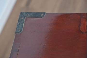 和製アンティーク　明治大正期　前面欅(ケヤキ)材　重厚な金具意匠が魅力の扉付き仙台箪笥　(R-085281)