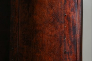 中古　美品　九州民芸家具　深みのある色調と格子意匠が魅力の重ね水屋箪笥　(R-085282)