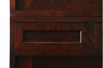 中古　美品　九州民芸家具　深みのある色調と格子意匠が魅力の重ね水屋箪笥　(R-085282)