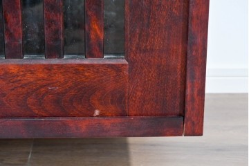 中古　美品　九州民芸家具　木肌の豊かな木目と格子が調和する上質な水屋箪笥サイドボード　(R-085283)