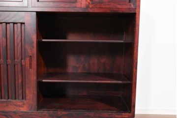 中古　美品　九州民芸家具　整った格子と使いやすい棚構成が魅力の水屋箪笥サイドボード　(R-085284)