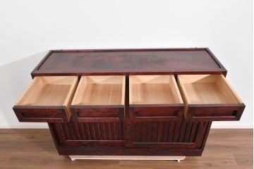 中古　美品　九州民芸家具　整った格子と使いやすい棚構成が魅力の水屋箪笥サイドボード　(R-085284)