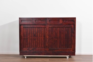 中古　美品　九州民芸家具　整った格子と使いやすい棚構成が魅力の水屋箪笥サイドボード　(R-085284)