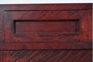 中古　美品　九州民芸家具　整った格子と使いやすい棚構成が魅力の水屋箪笥サイドボード　(R-085284)