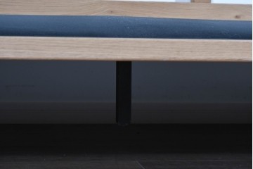 中古　ACME Furniture(アクメファニチャー)　CORONADO SOFA(コロナドソファ)　存在感のある木枠デザインの3人掛けソファ　定価約34万円　(R-085285)