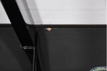 中古　美品　高級品　螺鈿装飾が華やかな飾り棚付きローボード　(R-085286)