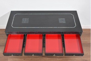 中古　美品　高級品　前面に施された螺鈿細工が華やかなサイドボード　(R-085287)