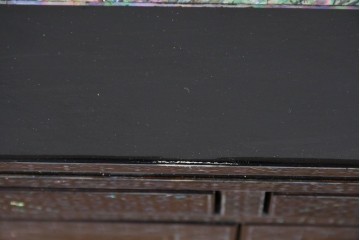 中古　美品　高級品　螺鈿装飾と引き出し収納が充実したローボード　(R-085288)