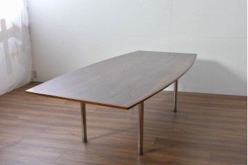 中古　希少な廃番品　イトーキ(ITOKI)　ロイヤルボート型　木目の美しい大型ミーティングテーブル　(R-085292)