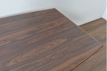 中古　希少な廃番品　イトーキ(ITOKI)　ロイヤルボート型　木目の美しい大型ミーティングテーブル　(R-085292)