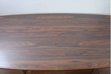 中古　希少な廃番品　イトーキ(ITOKI)　ロイヤルボート型　木目の美しい大型ミーティングテーブル　(R-085292)