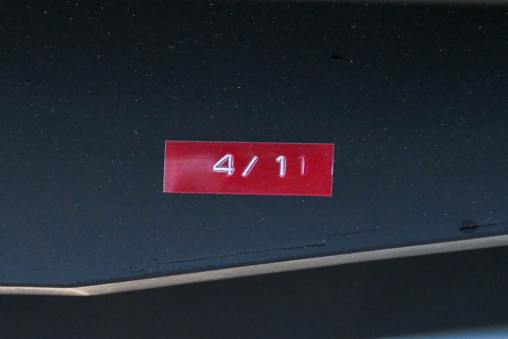 中古　希少な廃番品　イトーキ(ITOKI)　ロイヤルボート型　木目の美しい大型ミーティングテーブル　(R-085292)