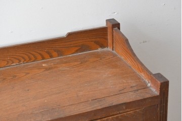 和製アンティーク　昭和初期　栗材　曲線意匠のガラス戸が味わい深い本箱　(R-085294)