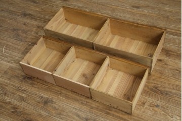 和製アンティーク　昭和初期　栗材　曲線意匠のガラス戸が味わい深い本箱　(R-085294)