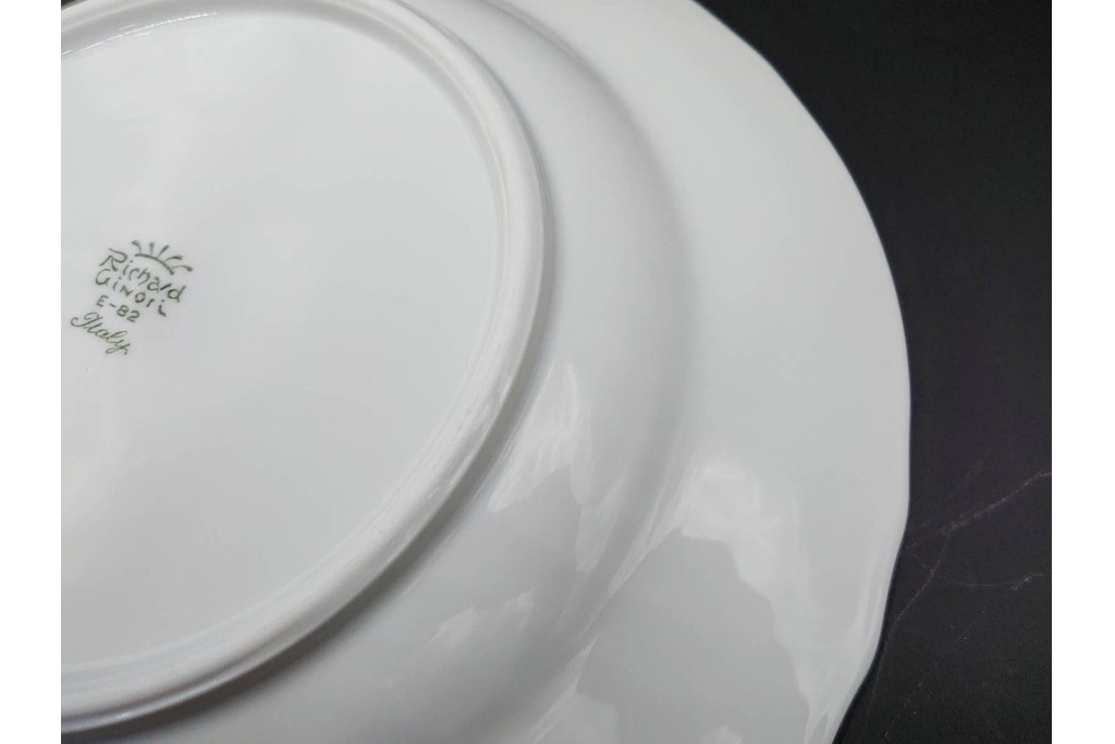イタリア　Richard Ginori(リチャードジノリ)　ベッキオホワイト 約23cm　白磁のレリーフが上品なスーププレート6枚セット　(R-085299)