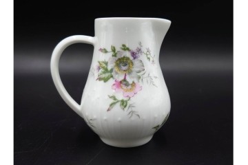 フランス　 LIMOGES(リモージュ) 　Georges Boyer(ジョルジュ・ボワイエ)　 Eglantine(エグラン)　花の図柄が優雅なポット・クリーマー・シュガーポットセット　 (R-085300)