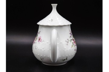 フランス　 LIMOGES(リモージュ) 　Georges Boyer(ジョルジュ・ボワイエ)　 Eglantine(エグラン)　花の図柄が優雅なポット・クリーマー・シュガーポットセット　 (R-085300)