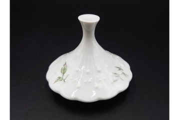 フランス　 LIMOGES(リモージュ) 　Georges Boyer(ジョルジュ・ボワイエ)　 Eglantine(エグラン)　花の図柄が優雅なポット・クリーマー・シュガーポットセット　 (R-085300)