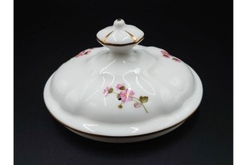 イギリス　ROYAL CROWN DERBY(ロイヤルクラウンダービー)　ポジー　花束文様が愛らしいティーポット・シュガーポット・クリーマーセット　(R-085301)