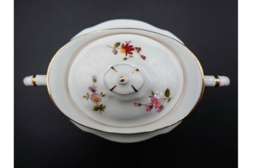 イギリス　ROYAL CROWN DERBY(ロイヤルクラウンダービー)　ポジー　花束文様が愛らしいティーポット・シュガーポット・クリーマーセット　(R-085301)