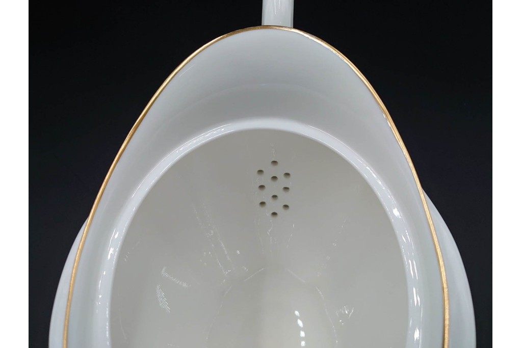 イギリス　ROYAL CROWN DERBY(ロイヤルクラウンダービー)　ポジー　花束文様が愛らしいティーポット・シュガーポット・クリーマーセット　(R-085301)