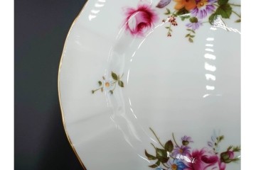 イギリス　ROYAL CROWN DERBY(ロイヤルクラウンダービー)　ポジー　花束文様が愛らしいトリオ2客セット　(R-085302)