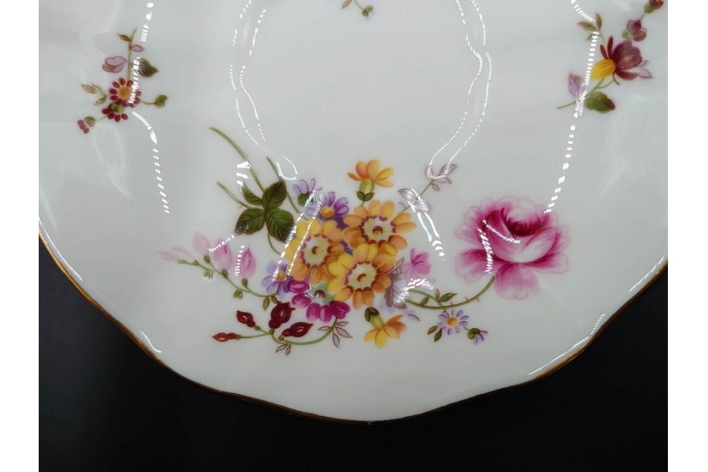 イギリス　ROYAL CROWN DERBY(ロイヤルクラウンダービー)　ポジー　花束文様が愛らしいトリオ2客セット　(R-085302)