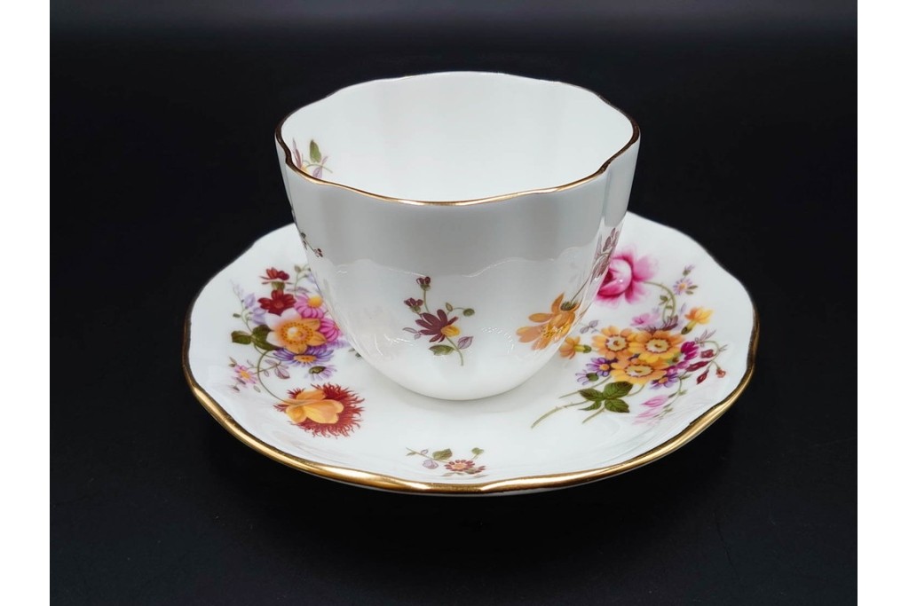 イギリス　ROYAL CROWN DERBY(ロイヤルクラウンダービー)　ポジー　花束文様が愛らしいトリオ2客セット　(R-085302)
