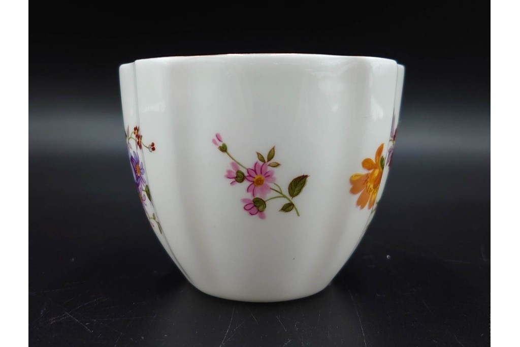 イギリス　ROYAL CROWN DERBY(ロイヤルクラウンダービー)　ポジー　花束文様が愛らしいトリオ5客セット　(R-085303)