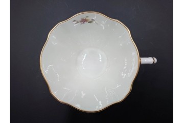 イギリス　ROYAL CROWN DERBY(ロイヤルクラウンダービー)　ポジー　花束文様が愛らしいトリオ5客セット　(R-085303)