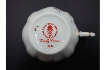 イギリス　ROYAL CROWN DERBY(ロイヤルクラウンダービー)　ポジー　花束文様が愛らしいトリオ5客セット　(R-085303)