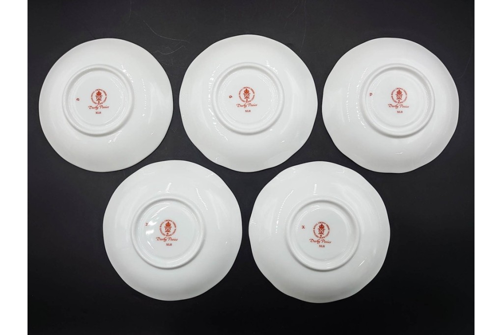 イギリス　ROYAL CROWN DERBY(ロイヤルクラウンダービー)　ポジー　花束文様が愛らしいトリオ5客セット　(R-085303)