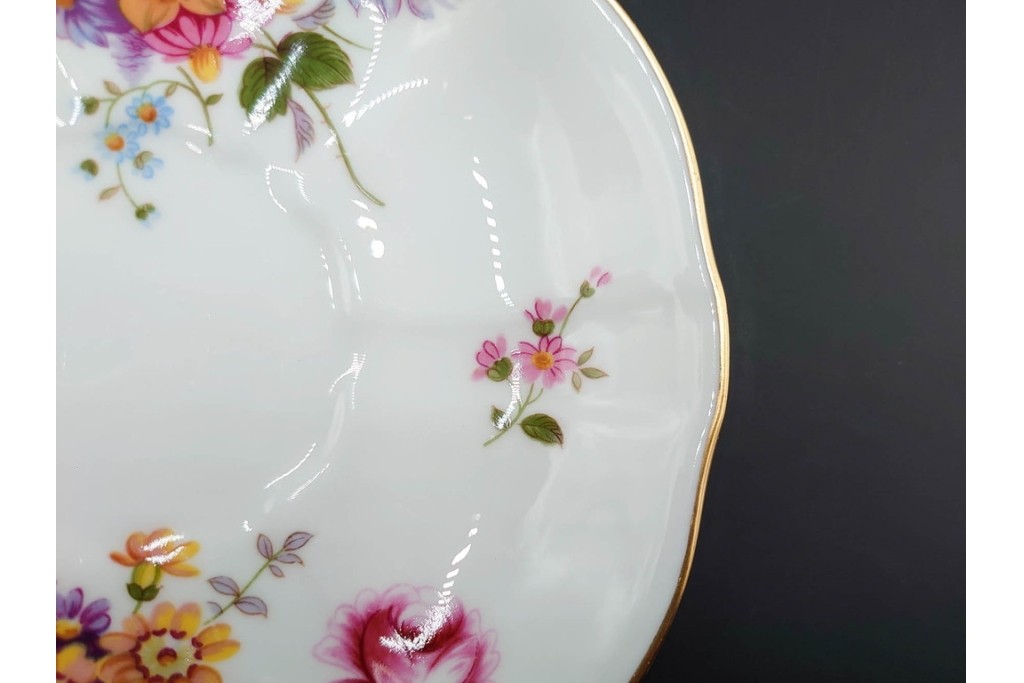 イギリス　ROYAL CROWN DERBY(ロイヤルクラウンダービー)　ポジー　花束文様が愛らしいトリオ5客セット　(R-085303)