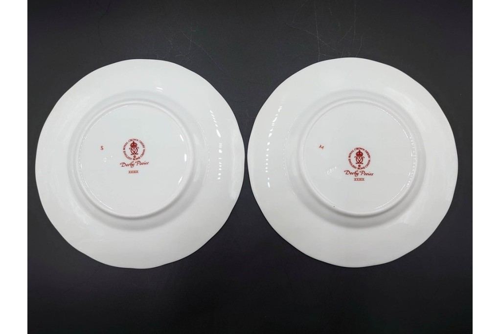 イギリス　ROYAL CROWN DERBY(ロイヤルクラウンダービー)　ポジー　花束文様が愛らしいトリオ5客セット　(R-085303)