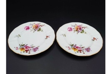 イギリス　ROYAL CROWN DERBY(ロイヤルクラウンダービー)　ポジー　花束文様が愛らしいトリオ5客セット　(R-085303)