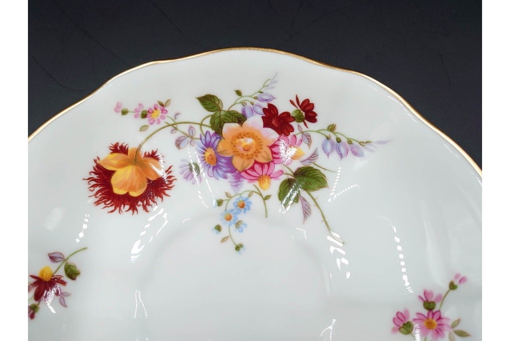 イギリス　ROYAL CROWN DERBY(ロイヤルクラウンダービー)　ポジー　花束文様が愛らしいトリオ5客セット　(R-085303)