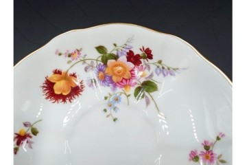 イギリス　ROYAL CROWN DERBY(ロイヤルクラウンダービー)　ポジー　花束文様が愛らしいトリオ5客セット　(R-085303)